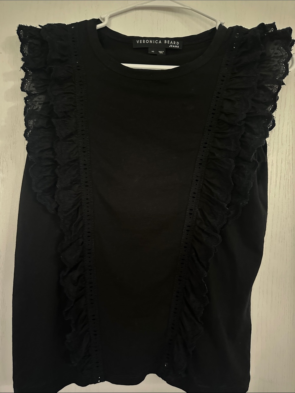 Veronica Beard Black Sleeveless Ruffle-Front Top